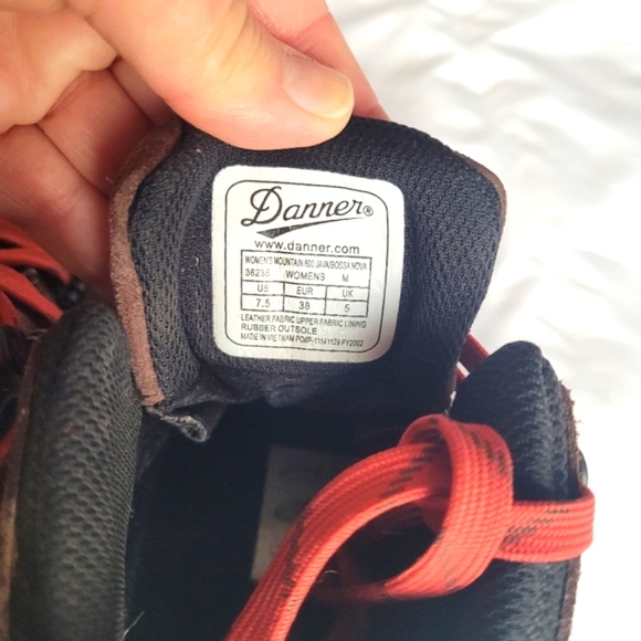 Danner 600 sz 7.5 women's hiking boots, brown - Picture 3 of 5